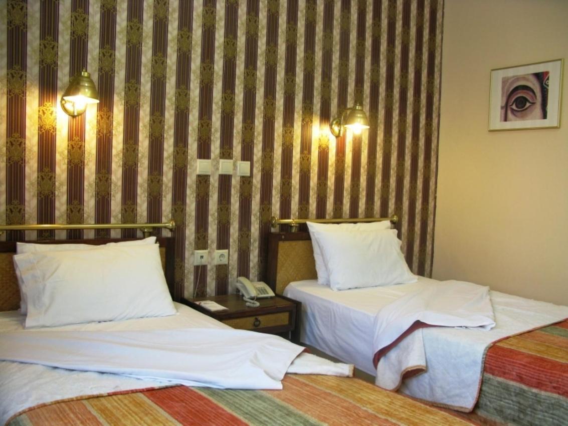 Olympos Hotel Komotiní Luaran gambar