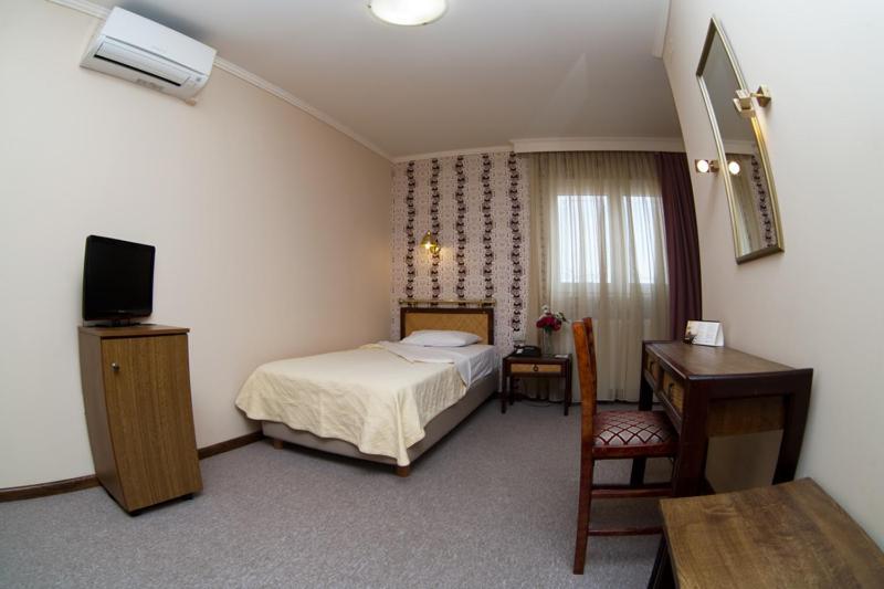 Olympos Hotel Komotiní Bilik gambar