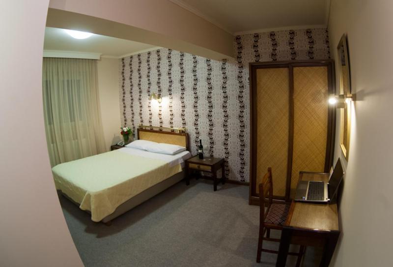Olympos Hotel Komotiní Bilik gambar